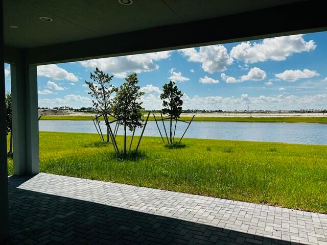 Building Photo - 5477 Liberty Ln