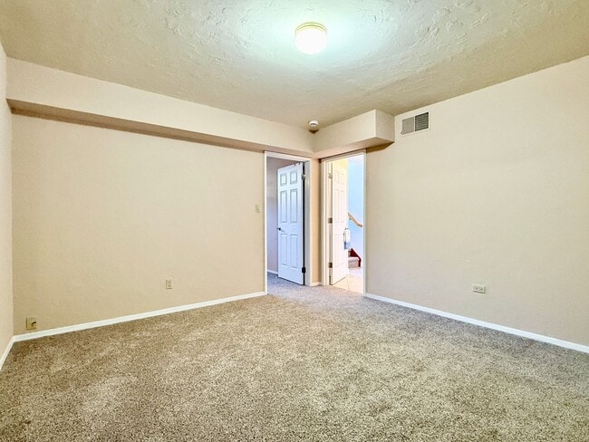 Building Photo - 1163 Grand Teton Dr