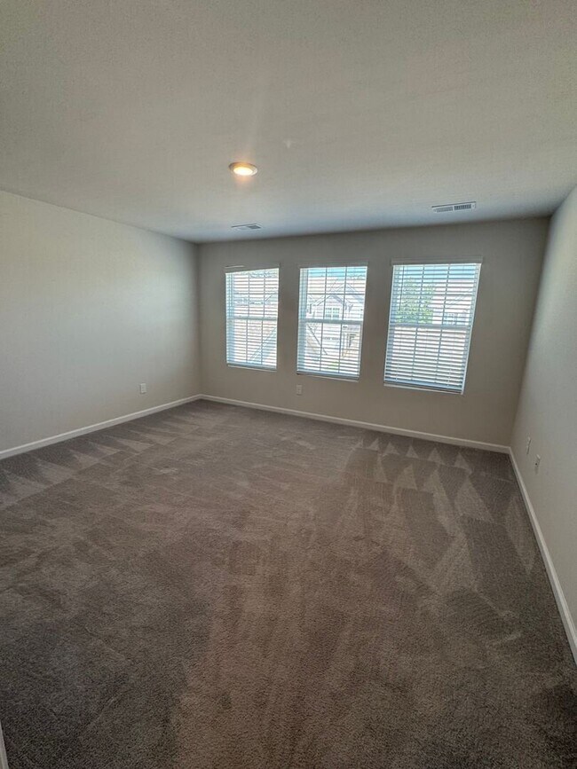 Building Photo - Charming Home in Travelers Rest!