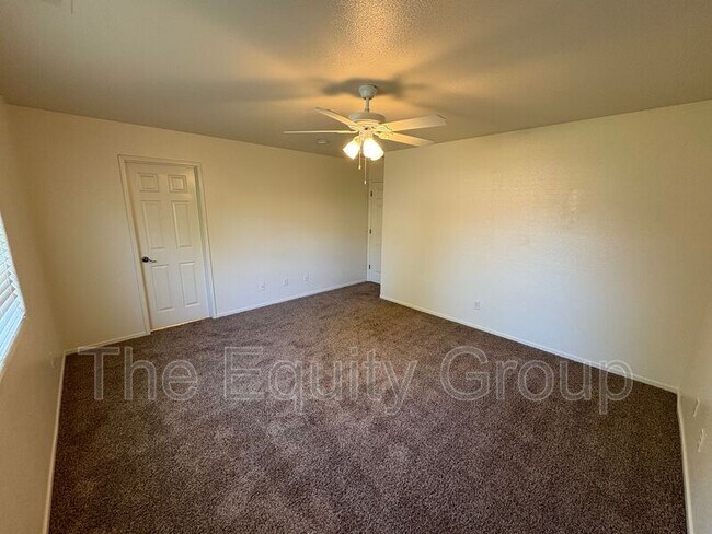 Building Photo - 3118 W Flagstaff Ave