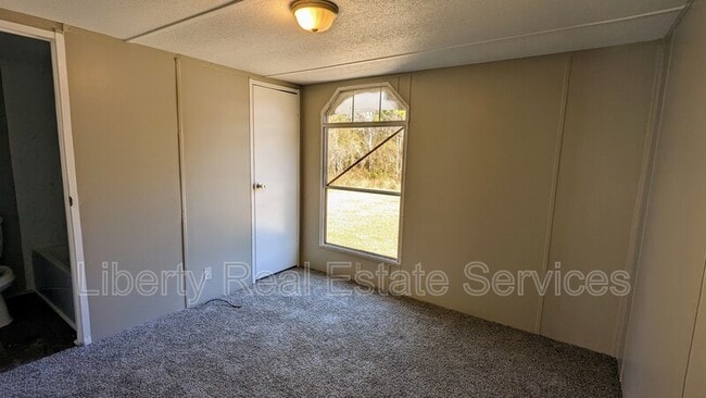 Building Photo - 260 Ed Powers Blvd