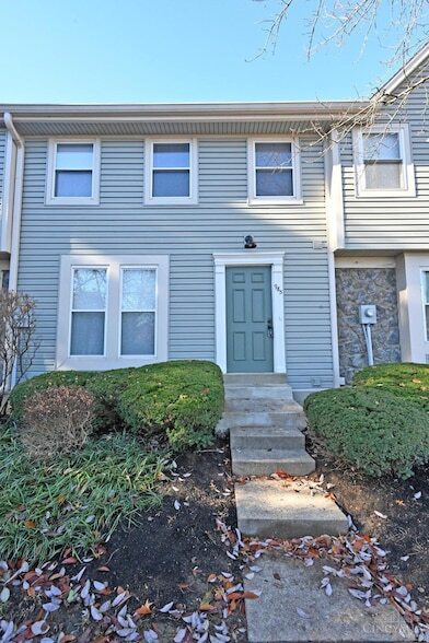Building Photo - 985 Woodlyn Dr N