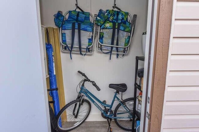 Building Photo - 108 Sherwood Cir