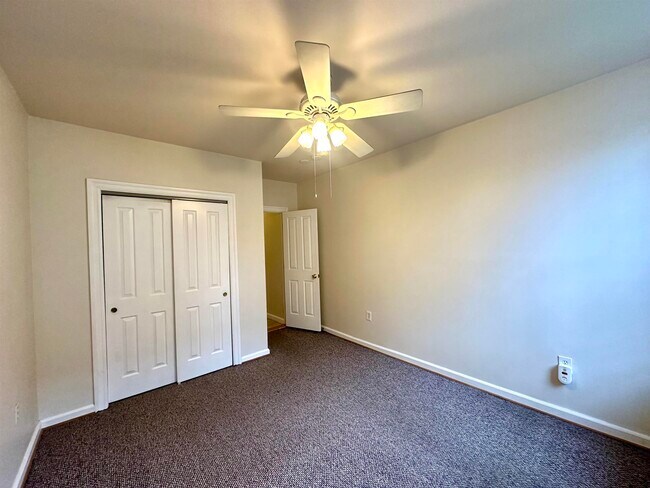 Building Photo - 203 Ogden Ave.