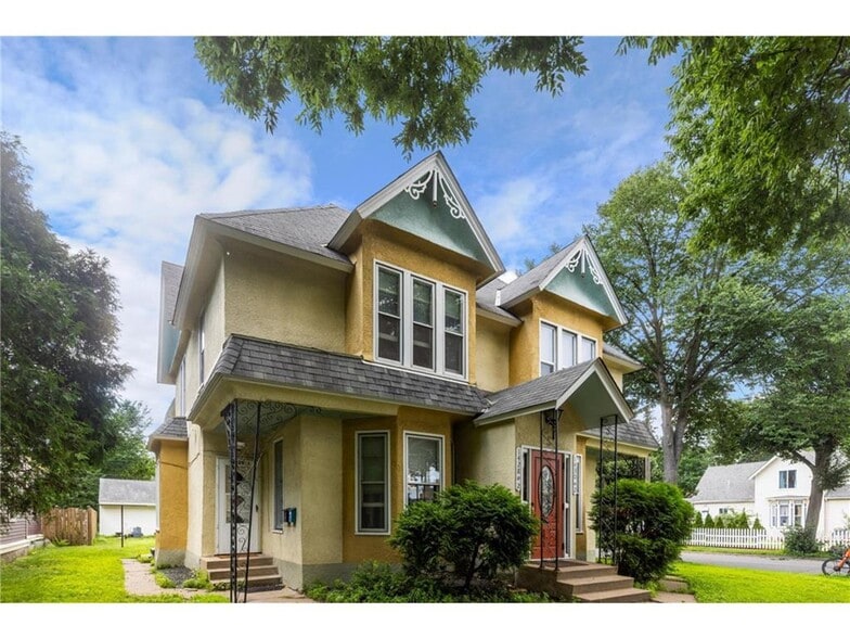 Primary Photo - 1430 Madison St NE