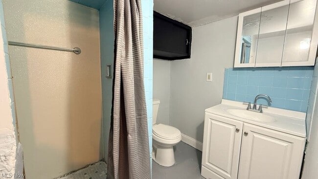 Building Photo - 1432 League St