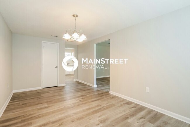 Building Photo - 3 Bedroom Pet-Friendly Home in JACKSONVILLE, FL with Main Street Renewal