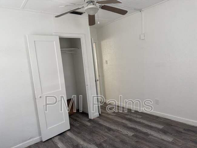 Building Photo - 2412 51st Ave N