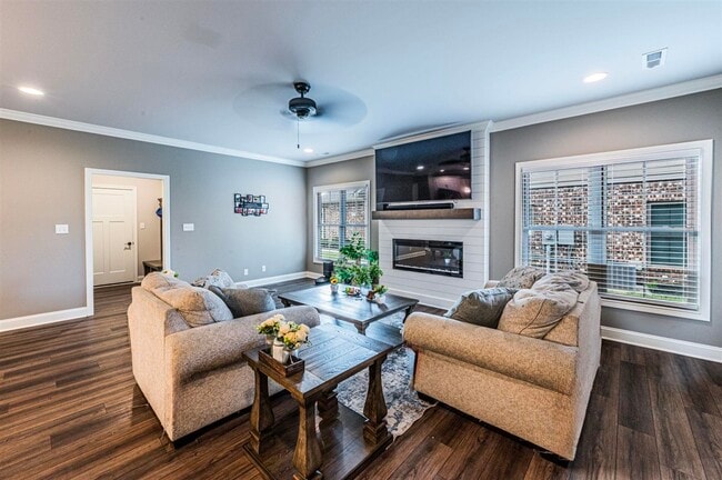 Building Photo - 535 Cumberland Pointe Ln