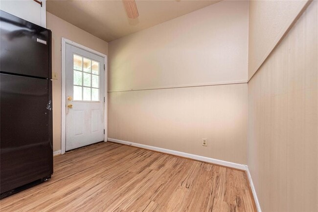 Building Photo - 7602 Delafield Ln