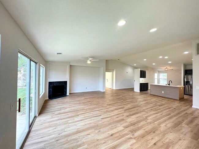 Building Photo - 81464 Avenida Esmeralda