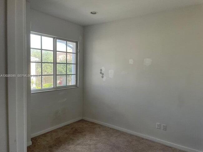 Building Photo - 2675 SW 81st Terrace