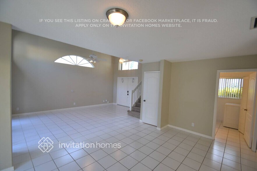 Building Photo - 11240 Renaissance Rd