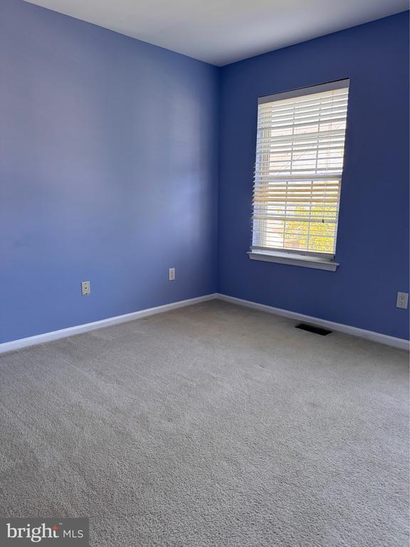 Building Photo - 5408 Essex Ln