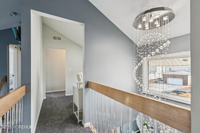 Building Photo - 385 Aldo Dr