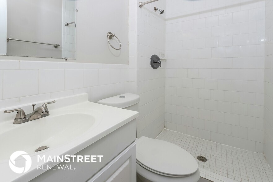 Building Photo - 1365 Savoyard Way