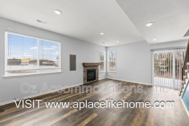 Building Photo - 217 McGee St