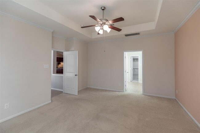 Building Photo - 314 Trillium Dr