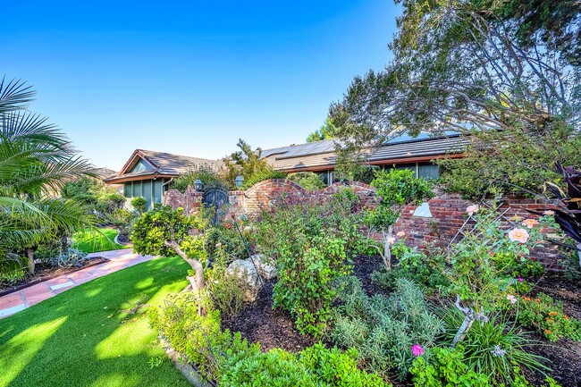 Drought tolerant landscape - 23333 Arminta St