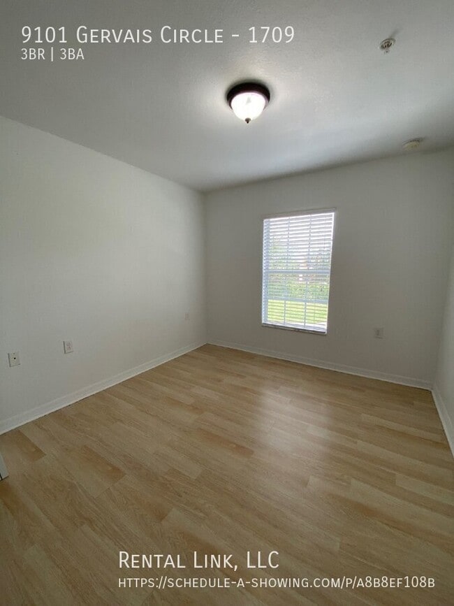 Building Photo - 9101 Gervais Cir