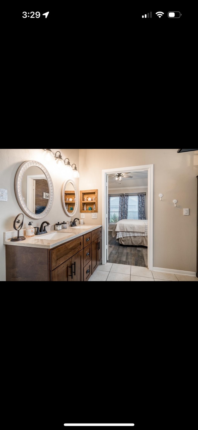 Building Photo - 20827 Rose Crossing Ln