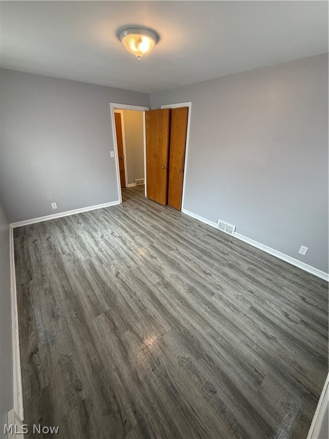 Building Photo - 7227 Pennsylvania Ave