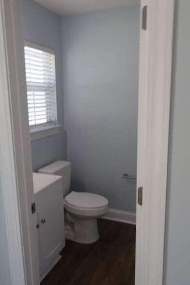 Building Photo - 1003 Providence Way