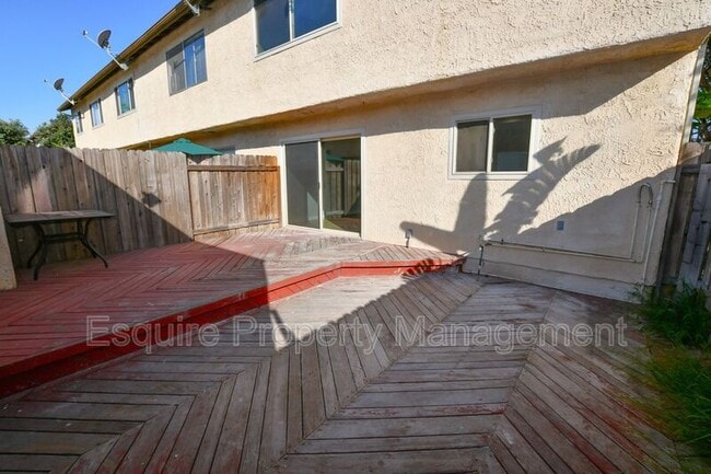 Building Photo - 3151 Kelp Ln