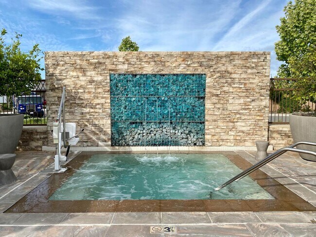 Building Photo - BRAND NEW 4/2.5 Lennar In Riverstone Community