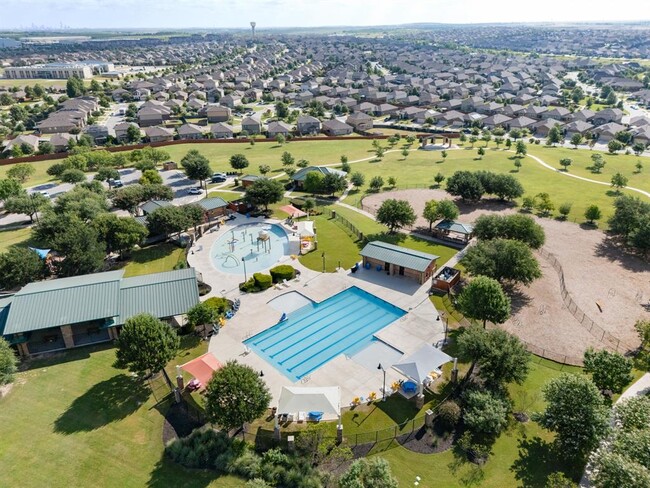 Building Photo - 167 Brazil Dr