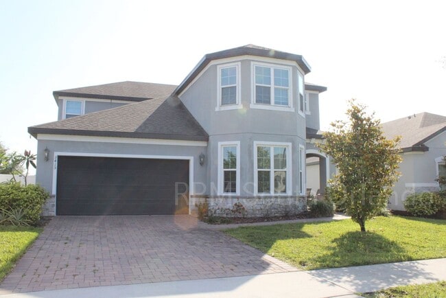 Primary Photo - Spacious 5-Bedroom Pool Home for Rent in H...