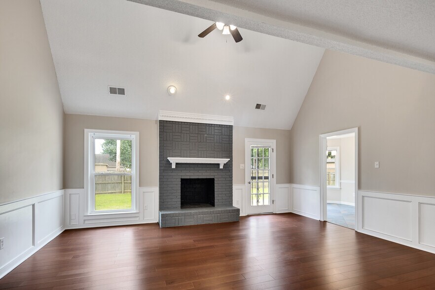 Building Photo - 3328 Dabler Pl