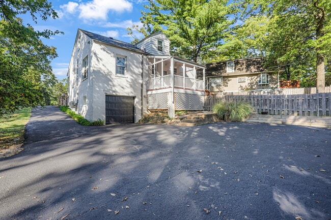 Building Photo - 426 Wilcox Ave