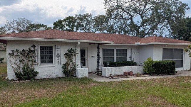 Primary Photo - 8408 Keesler St