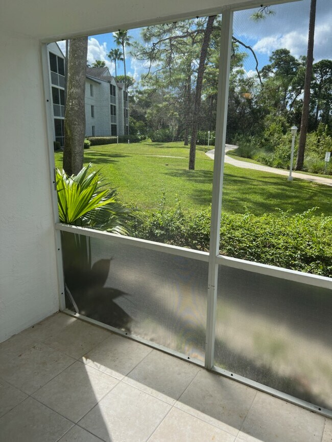 Building Photo - 2504 SE Anchorage Cv