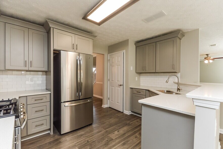 Building Photo - 1580 Smithson Ct