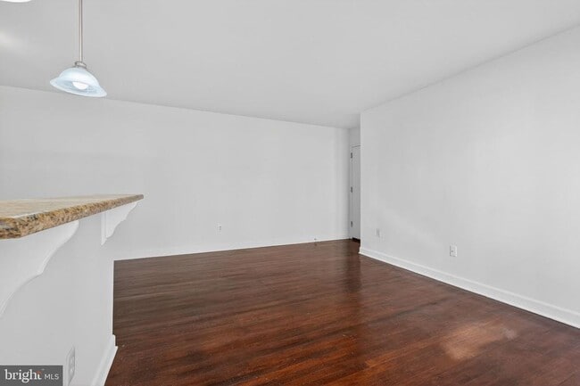 Building Photo - 2523 13th St NW