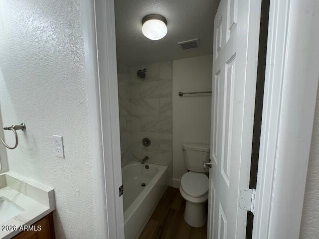 Building Photo - 3825 E Camelback Rd