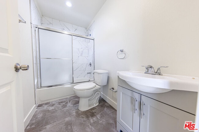 Building Photo - 1652 Murchison St