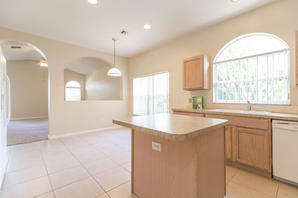 Building Photo - 471 Chapelwood Dr