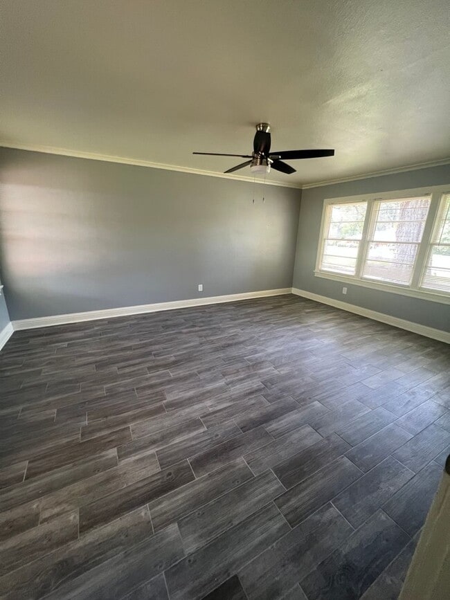 Building Photo - North Shreveport Home