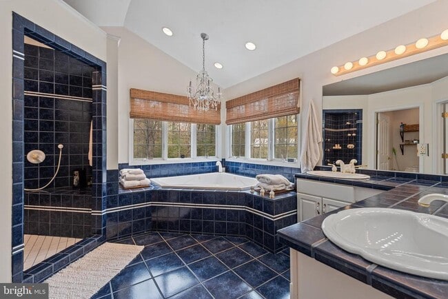 Building Photo - 301 Sturtons Ln