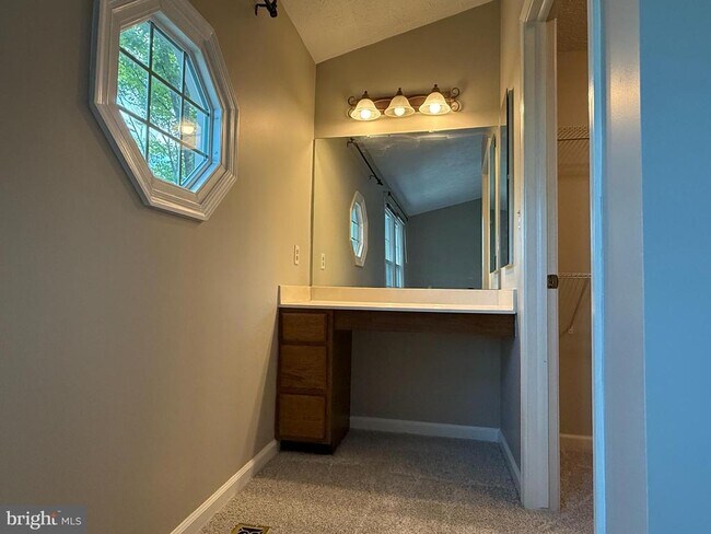 Building Photo - 2443 Warm Spring Way