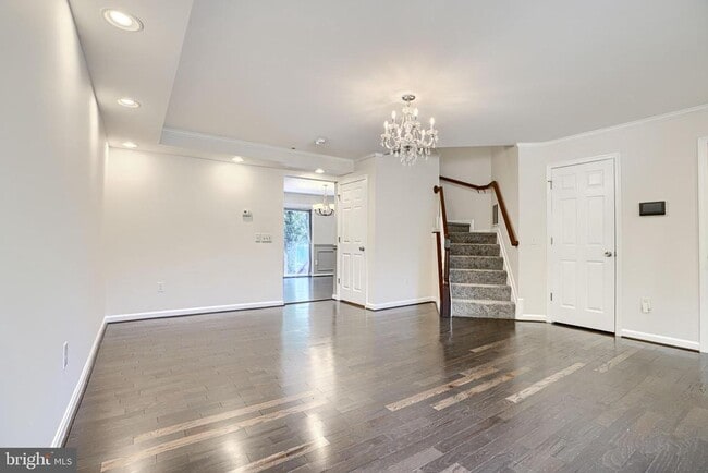 Building Photo - 6558 Ridgeborne Dr
