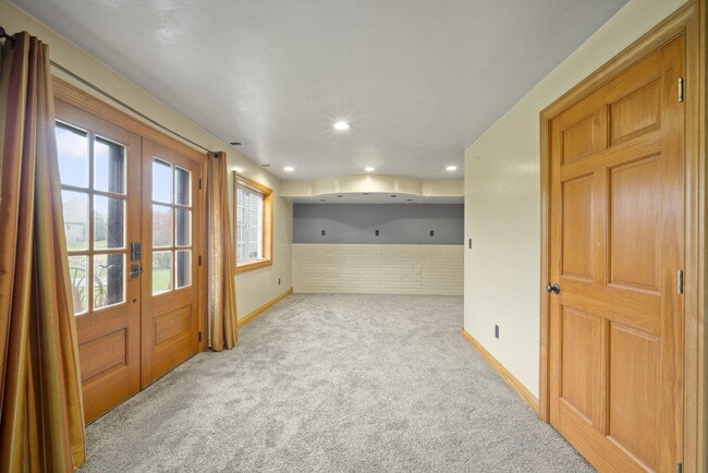 Building Photo - N54W16164 Westwind Dr