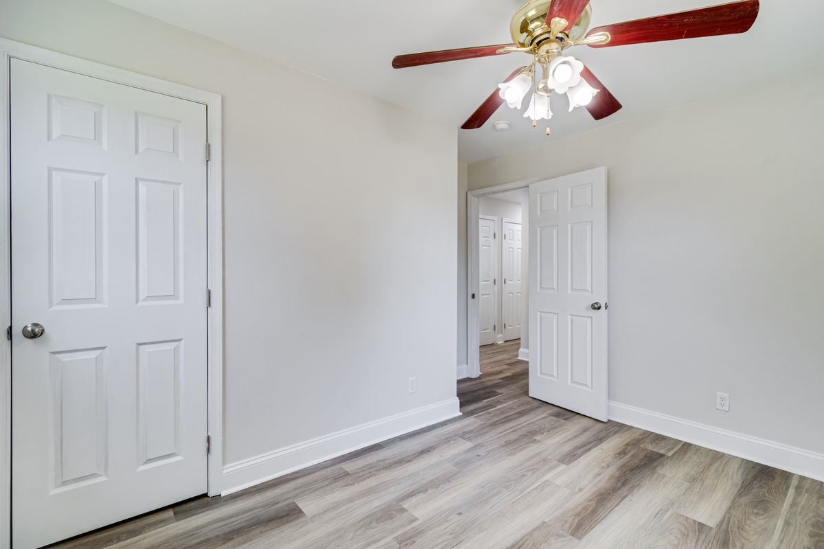 Building Photo - 27419 Birch Manor Cir