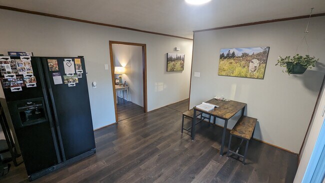 Building Photo - 4640 Conebury Ln