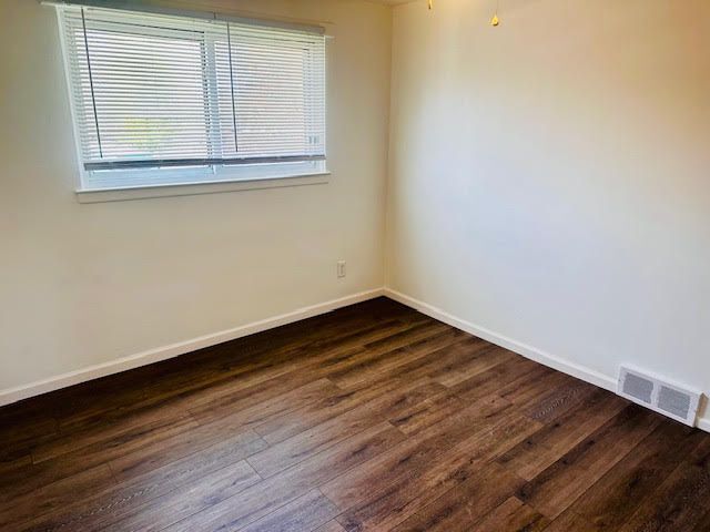 Building Photo - 70 Crocker Blvd