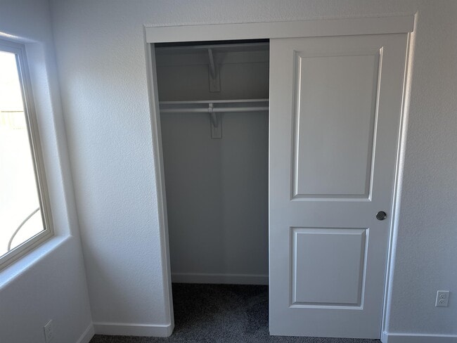 Building Photo - 7343 Dogwood Ave