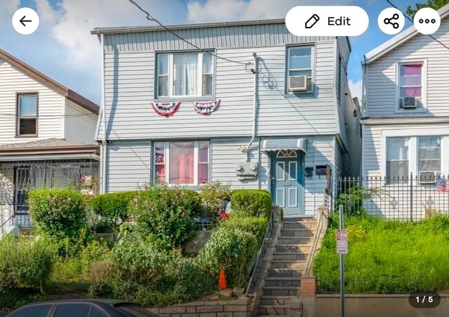 Building Photo - 768 Communipaw Ave